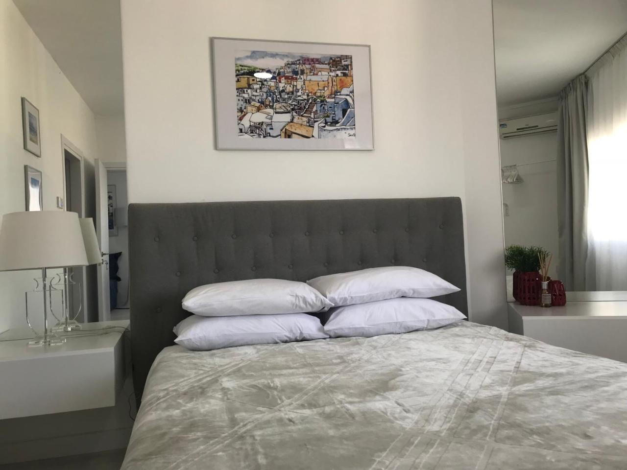 Sea View Holiday Apartment 라르나카 외부 사진